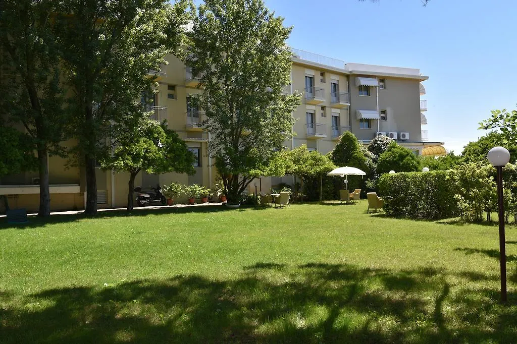 Hotel Janeiro Frontemare Jesolo