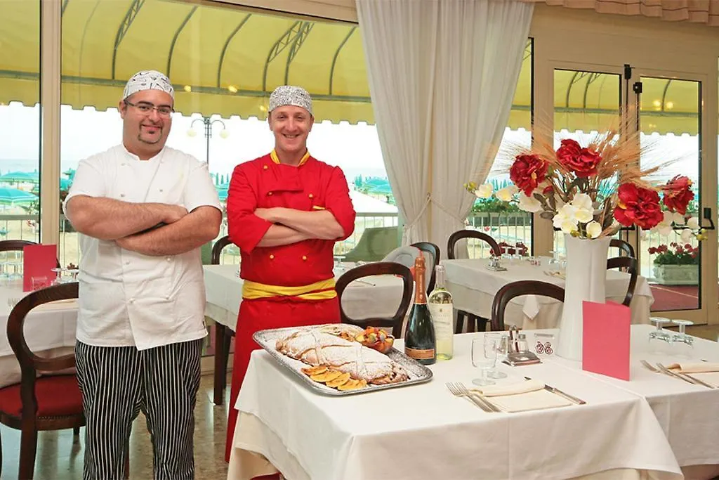 Hotel Janeiro Frontemare Jesolo
